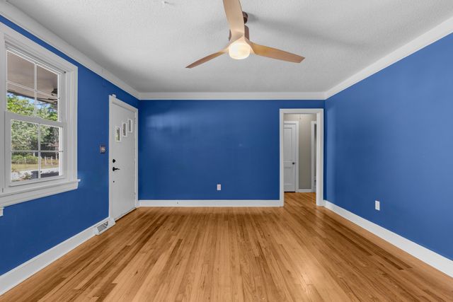 4512 Overbrook Avenue, North Charleston, SC 29405