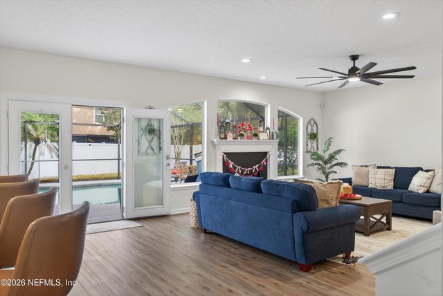 1214 S KYLE Way, St. Johns, FL 32259