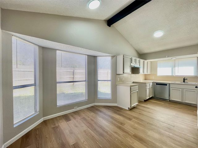 2001 Lisa LN, San Marcos, TX 78666