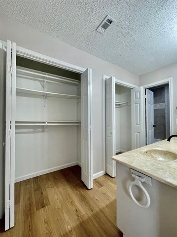 2001 Lisa LN, San Marcos, TX 78666