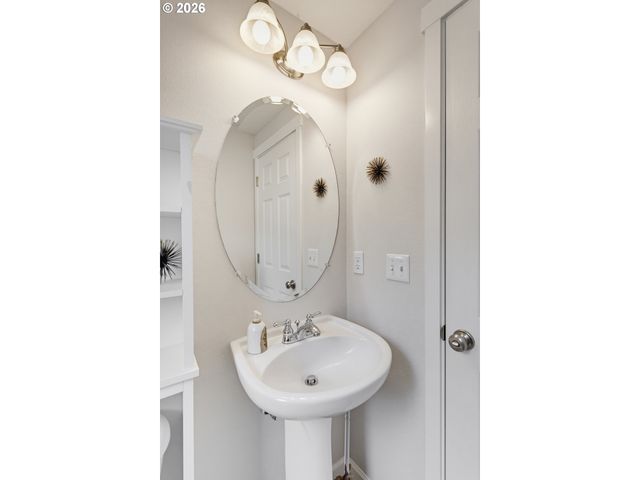 8600 Sw 147TH Ter 102, Beaverton, OR 97007