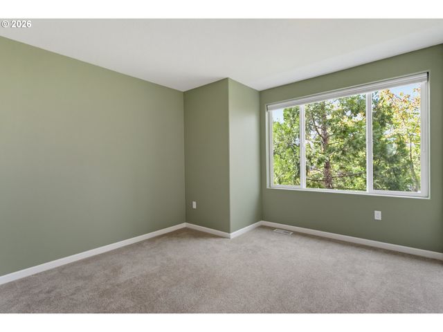 8600 Sw 147TH Ter 102, Beaverton, OR 97007