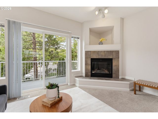 8600 Sw 147TH Ter 102, Beaverton, OR 97007