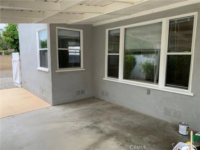 18823 Chase, Northridge, CA 91324