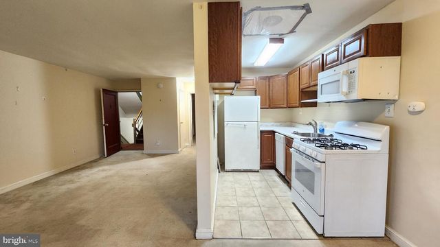 1575 N COLONIAL TER #204-Y, Arlington, VA 22209
