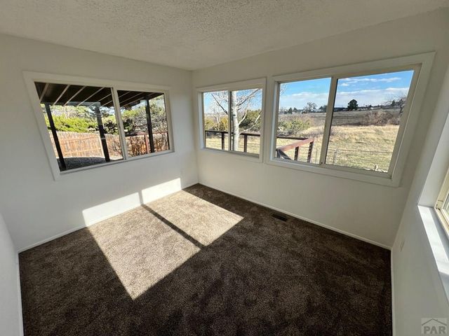 5292 Monte Vista Dr, Colorado City, CO 81019