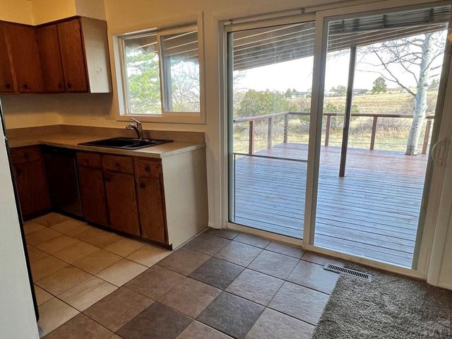 5292 Monte Vista Dr, Colorado City, CO 81019