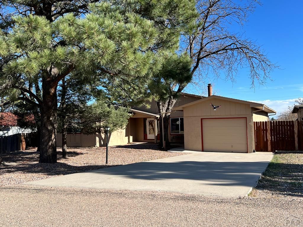 5292 Monte Vista Dr, Colorado City, CO 81019