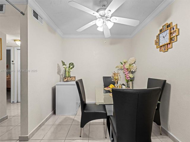1655 W 44th Place 448, Hialeah, FL 33012