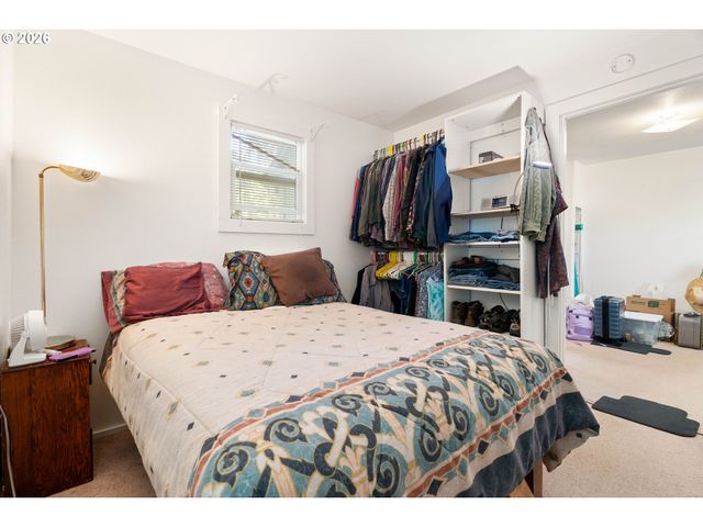 7245 Ne PRESCOTT St, Portland, OR 97218