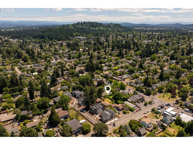 7245 Ne PRESCOTT St, Portland, OR 97218