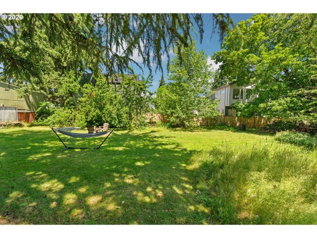 7245 Ne PRESCOTT St, Portland, OR 97218