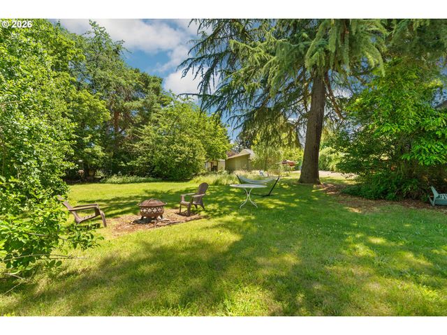 7245 Ne PRESCOTT St, Portland, OR 97218
