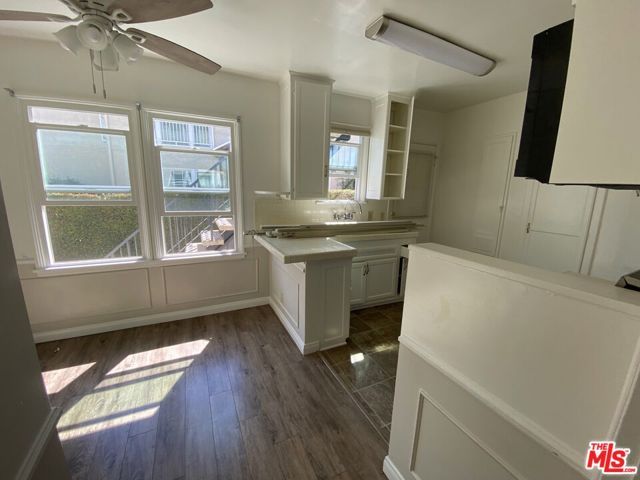 140 N Maple Street, Burbank, CA 91505