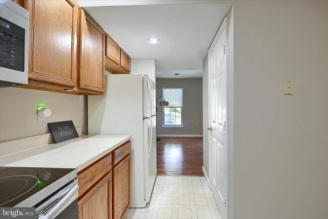 1428 TIMBER CHASE DR, Mechanicsburg, PA 17050