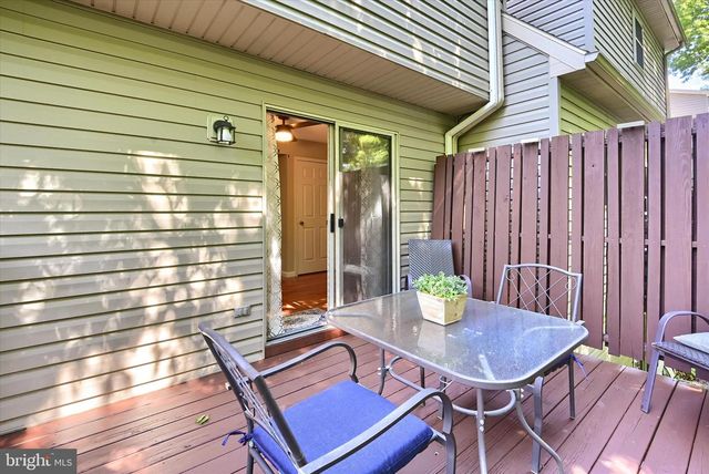 1428 TIMBER CHASE DR, Mechanicsburg, PA 17050