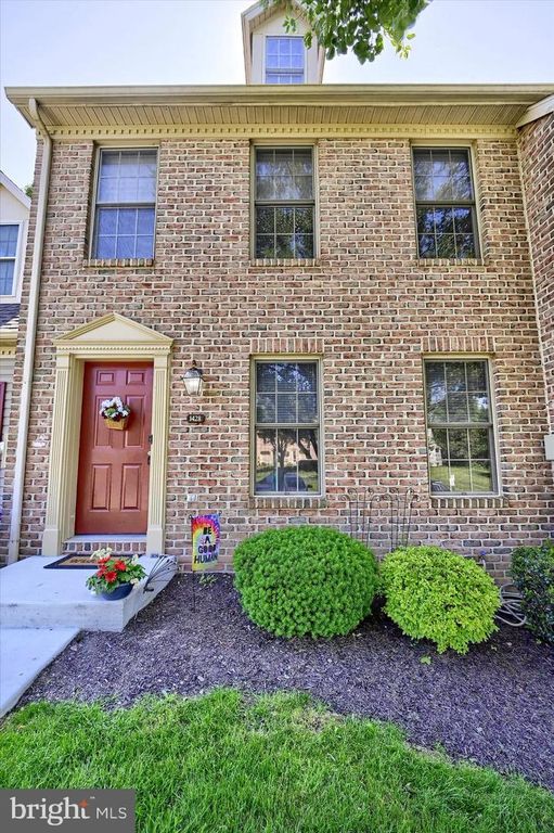 1428 TIMBER CHASE DR, Mechanicsburg, PA 17050