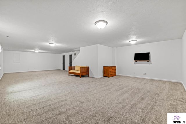 12147 Elmwood Drive, Bennington, NE 68007