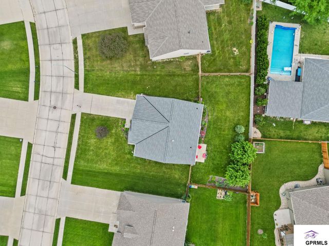 12147 Elmwood Drive, Bennington, NE 68007