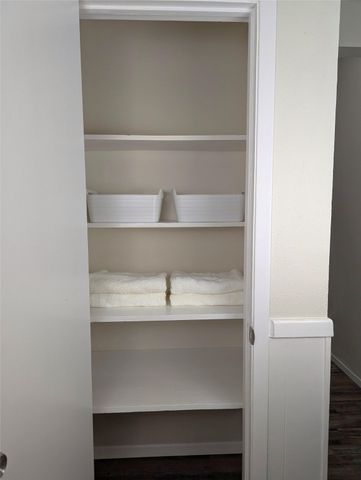 142 Price Drive, Lewisville, TX 75067