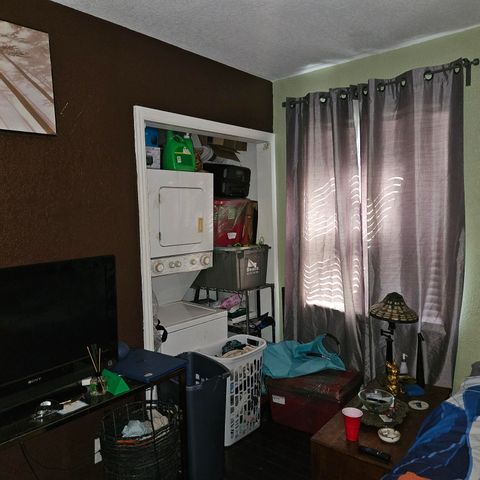 1528 NE 1st Avenue, Fort Lauderdale, FL 33304