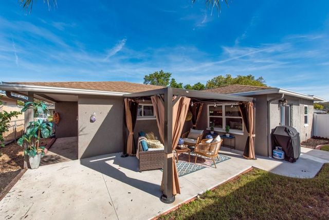 8812 HONEYCOMB DRIVE, Port Richey, FL 34668