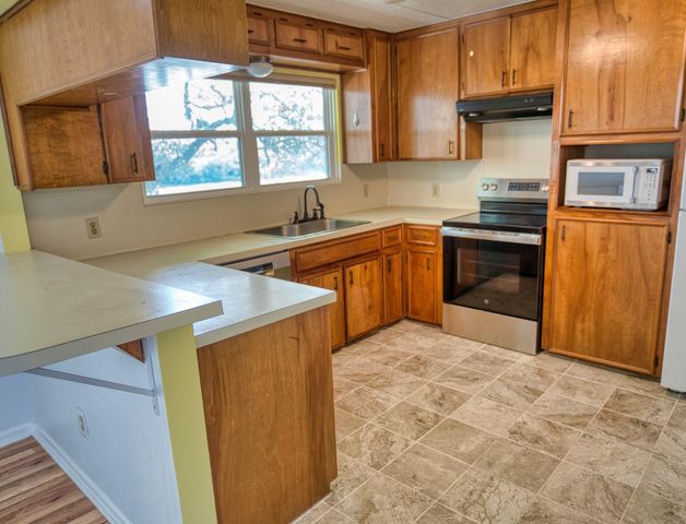 4641 Rio Drive, Brazoria, TX 77422