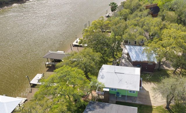 4641 Rio Drive, Brazoria, TX 77422