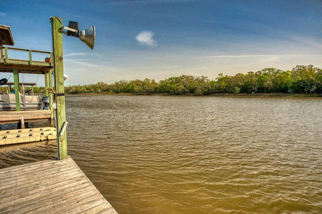 4641 Rio Drive, Brazoria, TX 77422