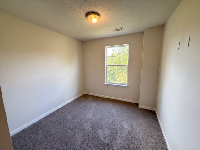 139 Ramsden Ave, La Vergne, TN 37086