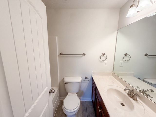 139 Ramsden Ave, La Vergne, TN 37086