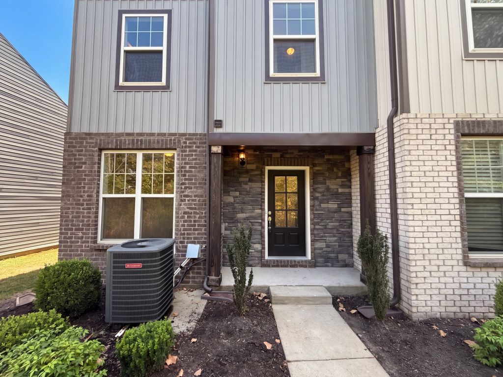139 Ramsden Ave, La Vergne, TN 37086