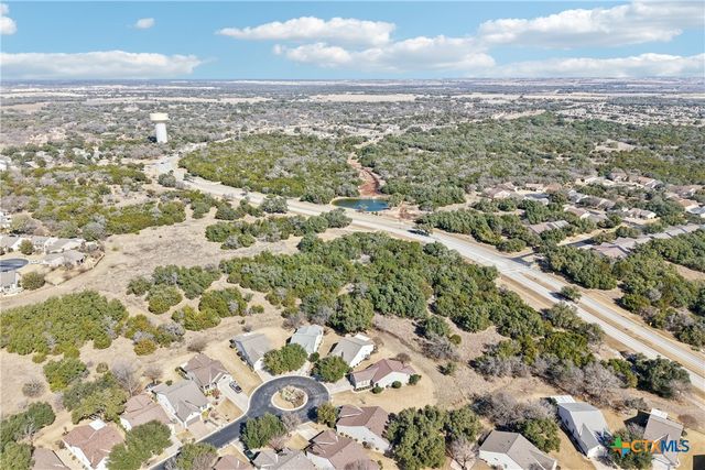 516 Sundance Lane, Georgetown, TX 78633