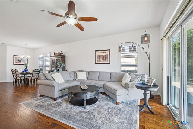 516 Sundance Lane, Georgetown, TX 78633