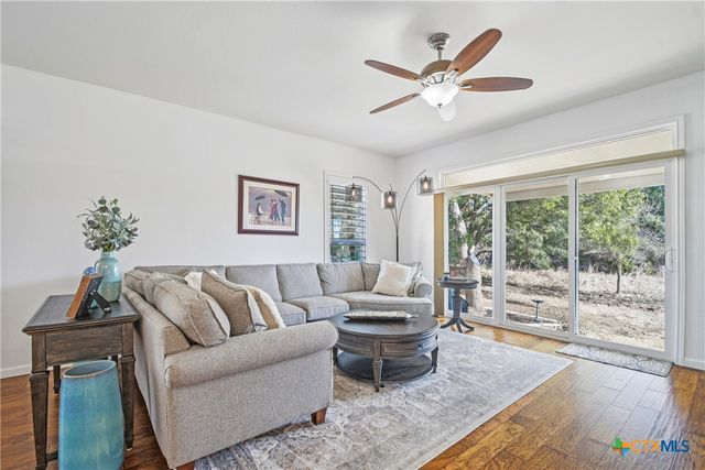 516 Sundance Lane, Georgetown, TX 78633