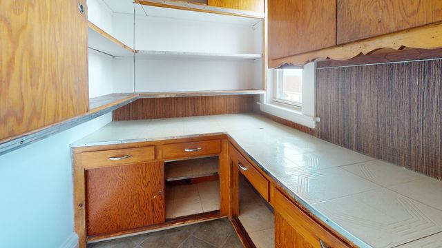 24 Mayberry St 3, Medford, MA 02155