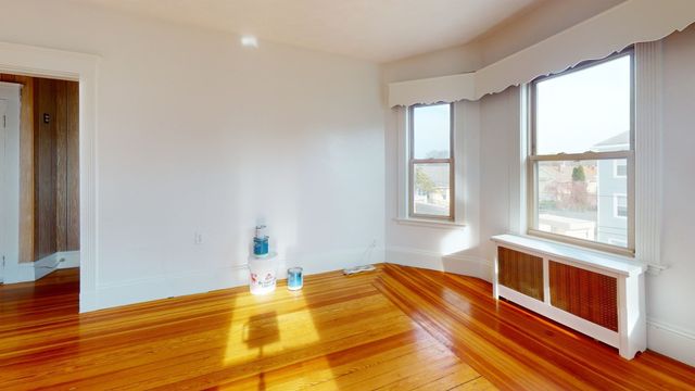 24 Mayberry St 3, Medford, MA 02155