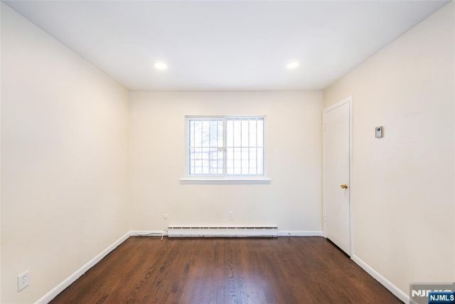 601 Fairview Avenue, Fairview, NJ 07022