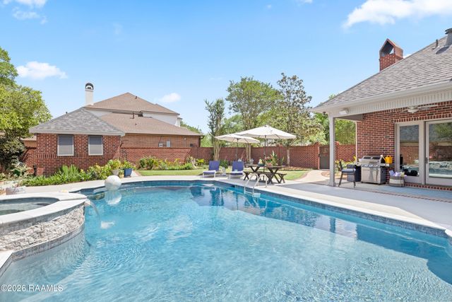 307 Englewood Drive, Lafayette, LA 70503