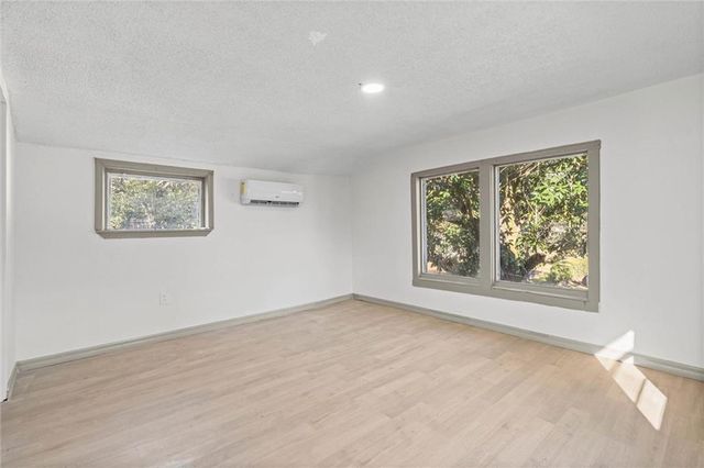 2351 Dukes Avenue, Mobile, AL 36617