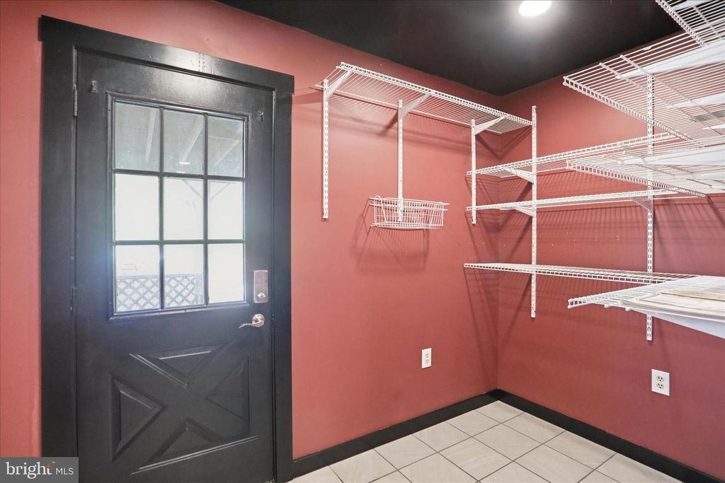 Image 19 of property listing at 14510 UHL HWY SE, Cumberland, MD 21502