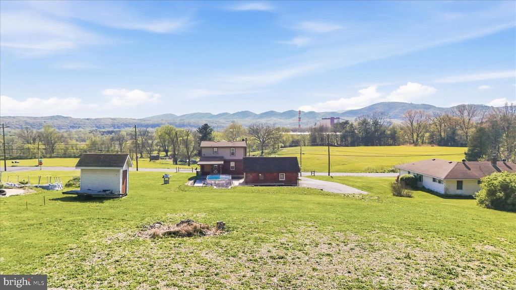 Image 40 of property listing at 14510 UHL HWY SE, Cumberland, MD 21502