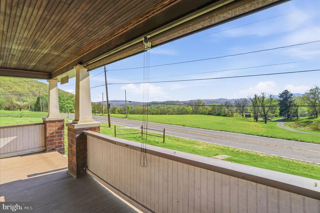 Image 5 of property listing at 14510 UHL HWY SE, Cumberland, MD 21502