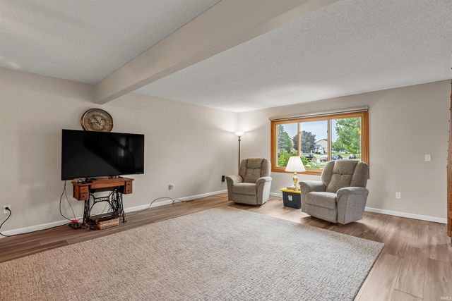 503 Carlisle Drive, Huntington, IN 46750