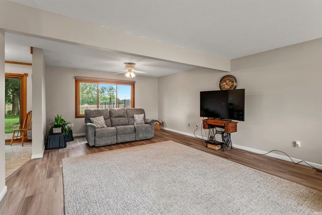 503 Carlisle Drive, Huntington, IN 46750