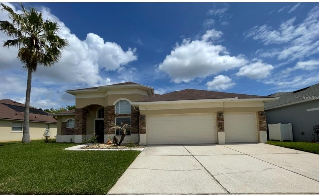 Image 1 of property listing at 14125 ISLAMORADA DRIVE, Orlando, FL 32837