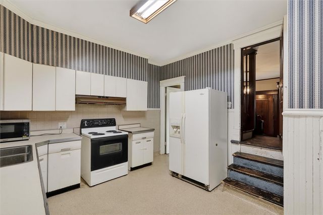 648 N High Street, Hillsboro, OH 45133