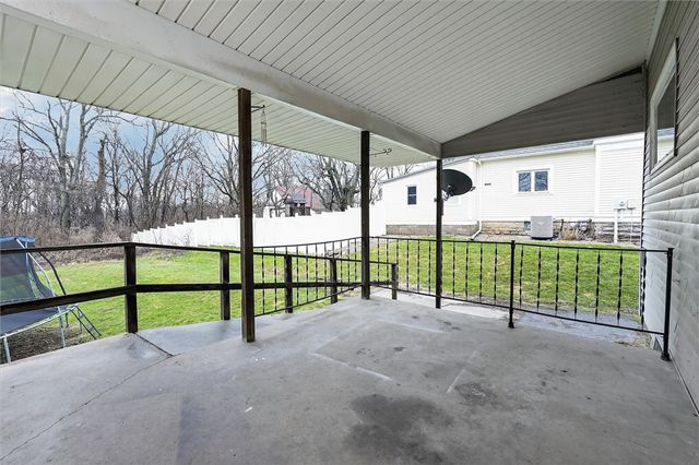 648 N High Street, Hillsboro, OH 45133
