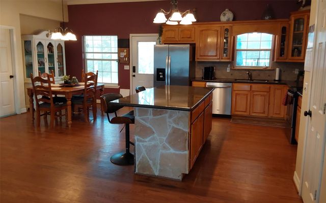 400 Central Drive, Coldspring, TX 77331