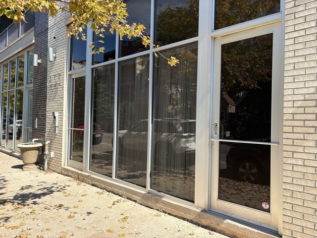 833 N California Avenue 1C, Chicago, IL 60622